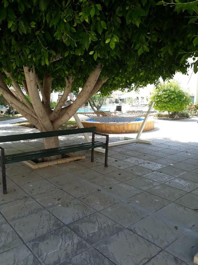 Gastria Sunrise Beach Club מראה חיצוני תמונה