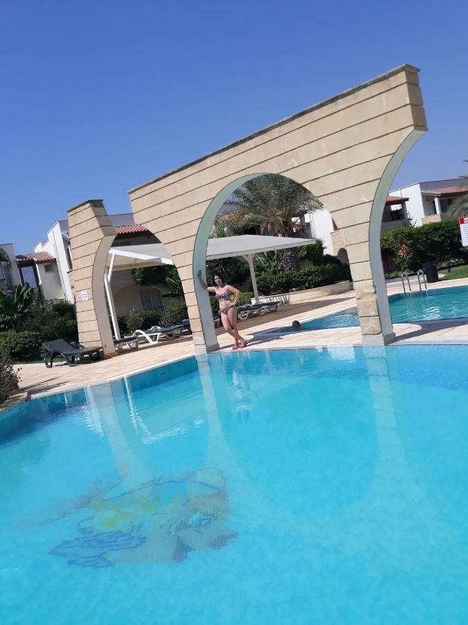 Gastria Sunrise Beach Club מראה חיצוני תמונה