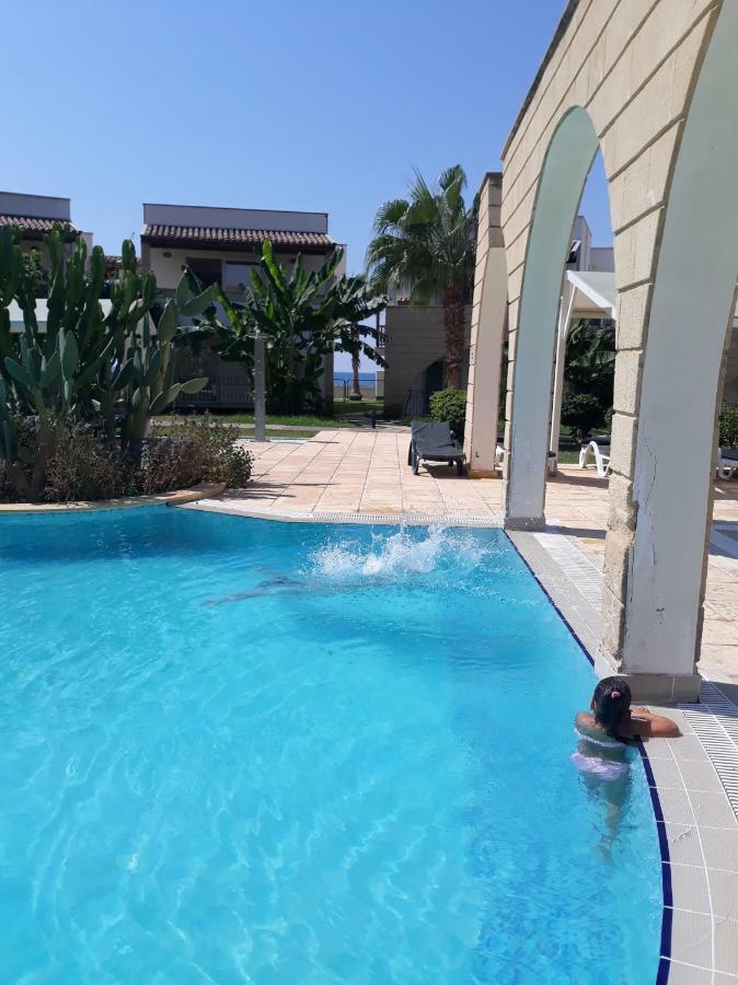 Gastria Sunrise Beach Club מראה חיצוני תמונה